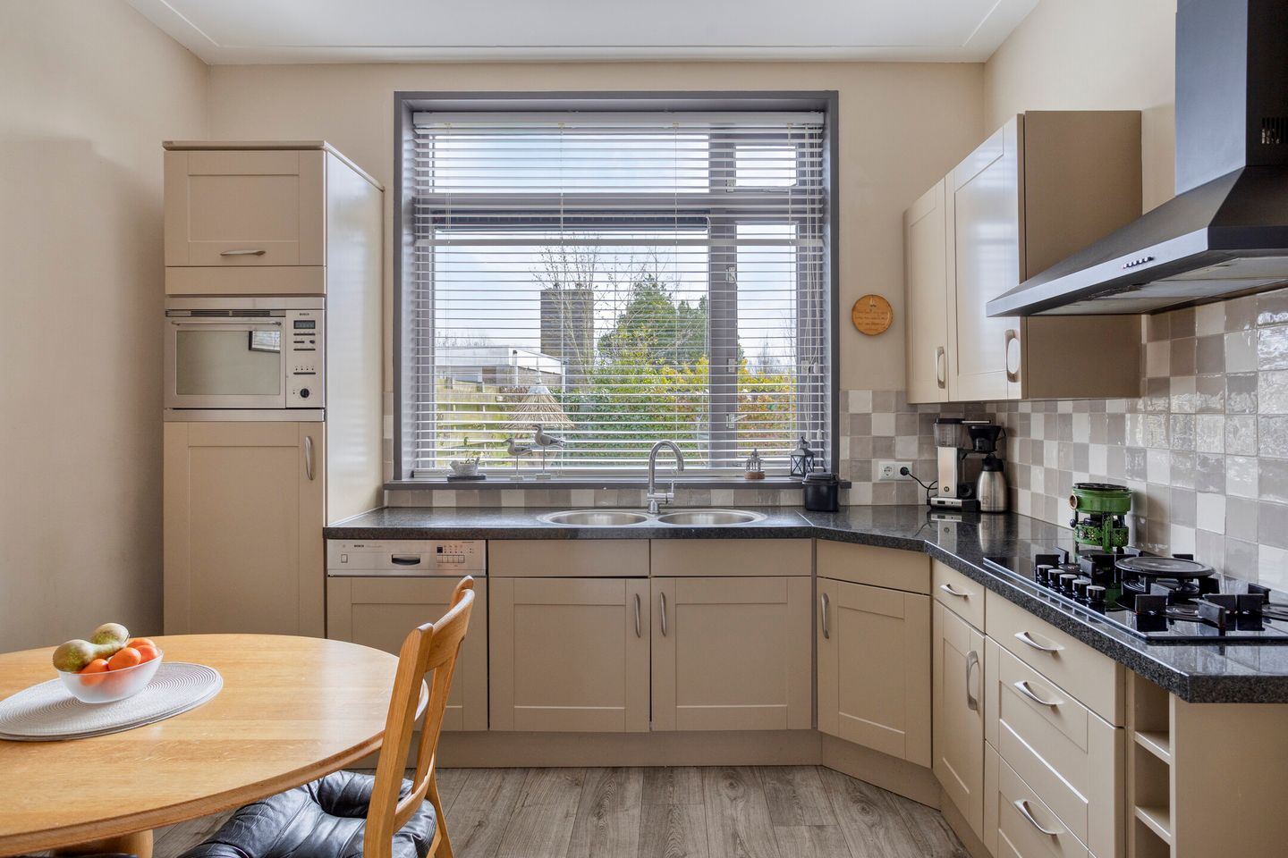 Photo 4 of Hoofdstraat 95