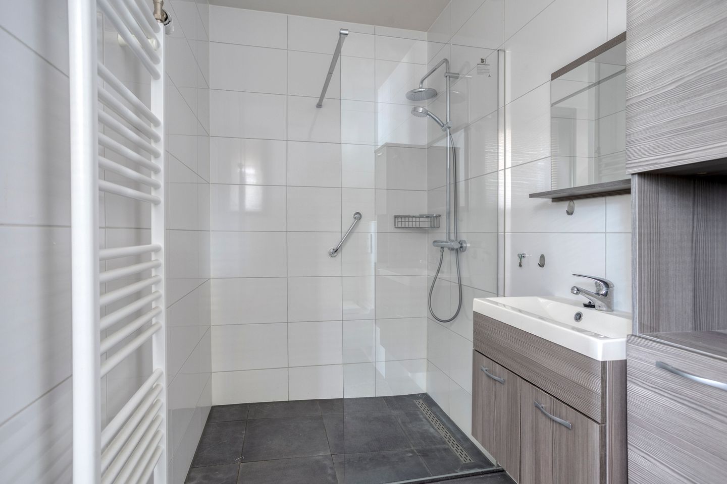 Photo 14 of Hoofdstraat 95