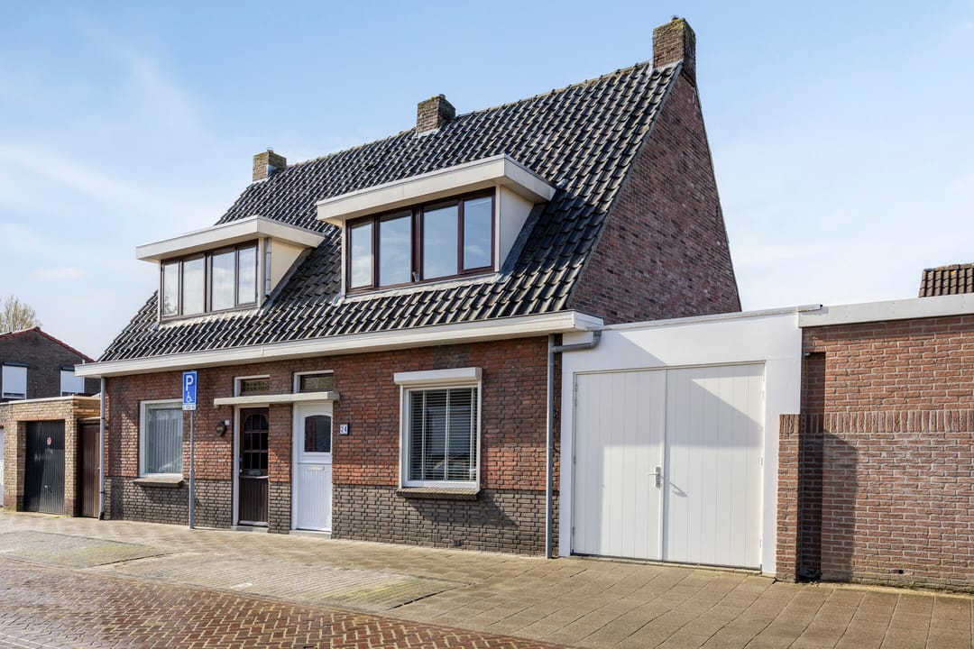 Foto 1 van Sint Leonardusstraat 24