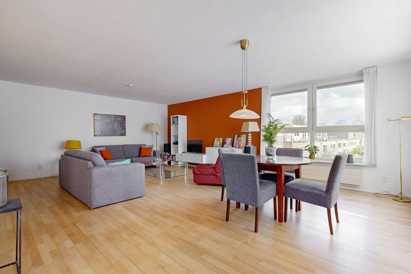 Spacious corner apartment with unobstructed water and green views in Leiden — 14