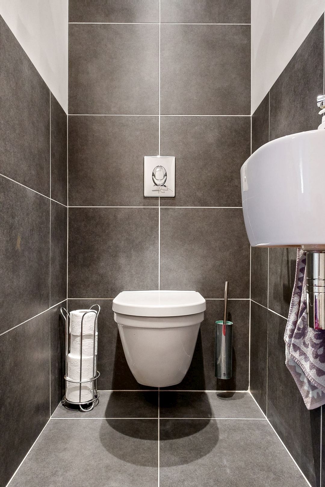 Spacious corner apartment with unobstructed water and green views in Leiden — 26
