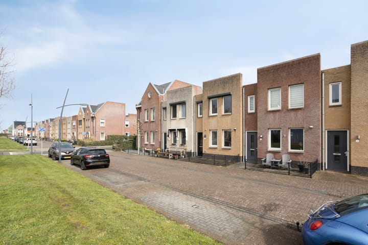 Foto 2 van Estafette 10