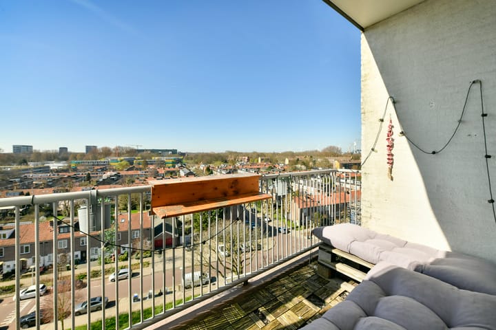 Photo 3 of Burgemeester De Vlugtlaan 345