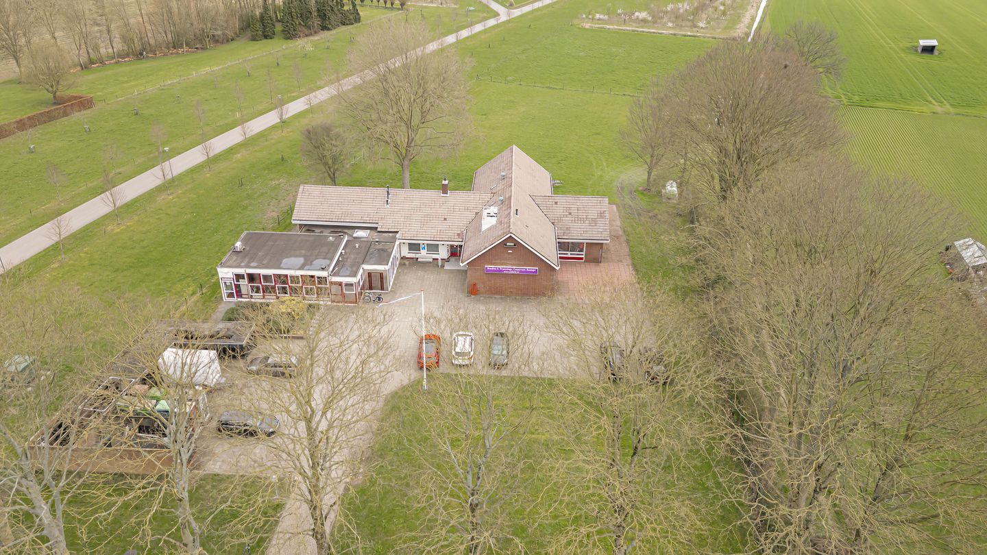 Bekijk foto 1 van Roodseweg 5