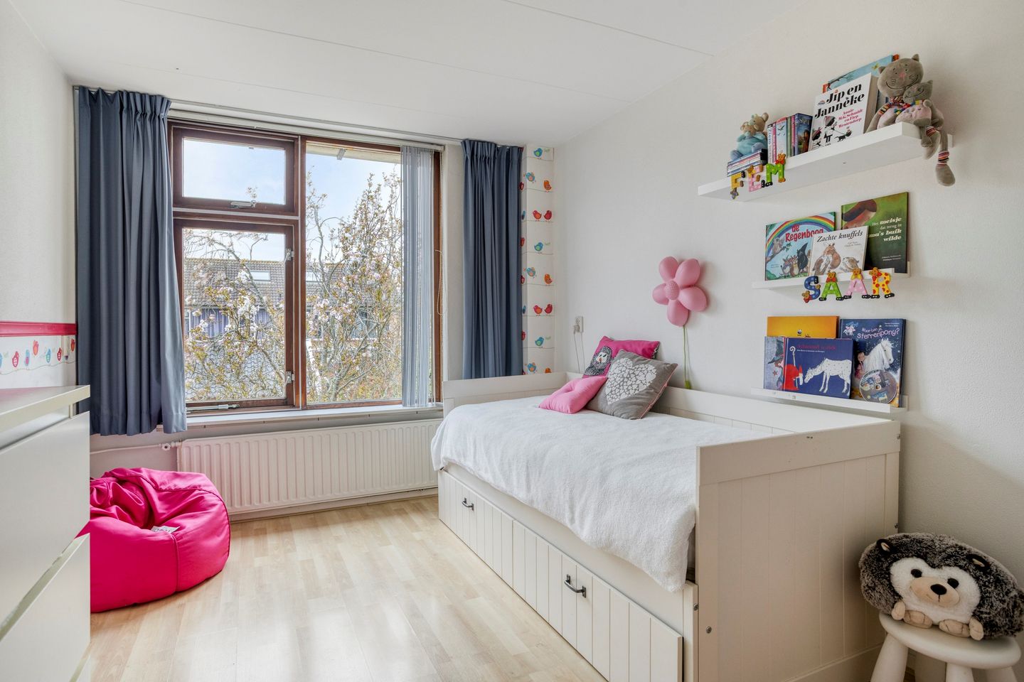 Photo 20 of Elzenstraat 33