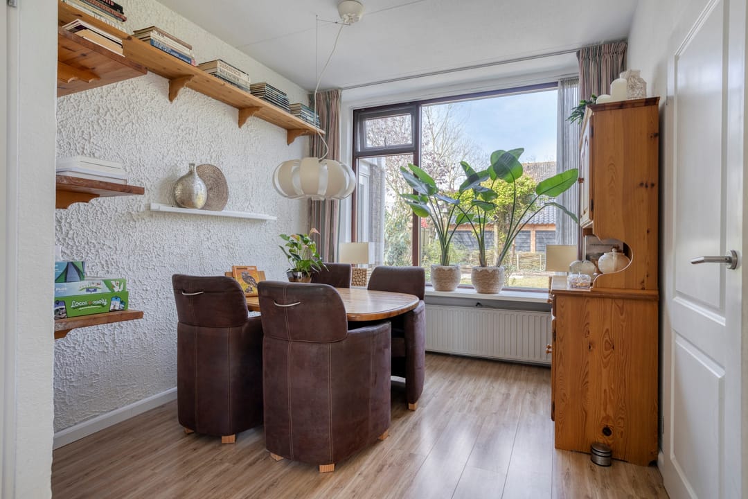 Photo 11 of Elzenstraat 33