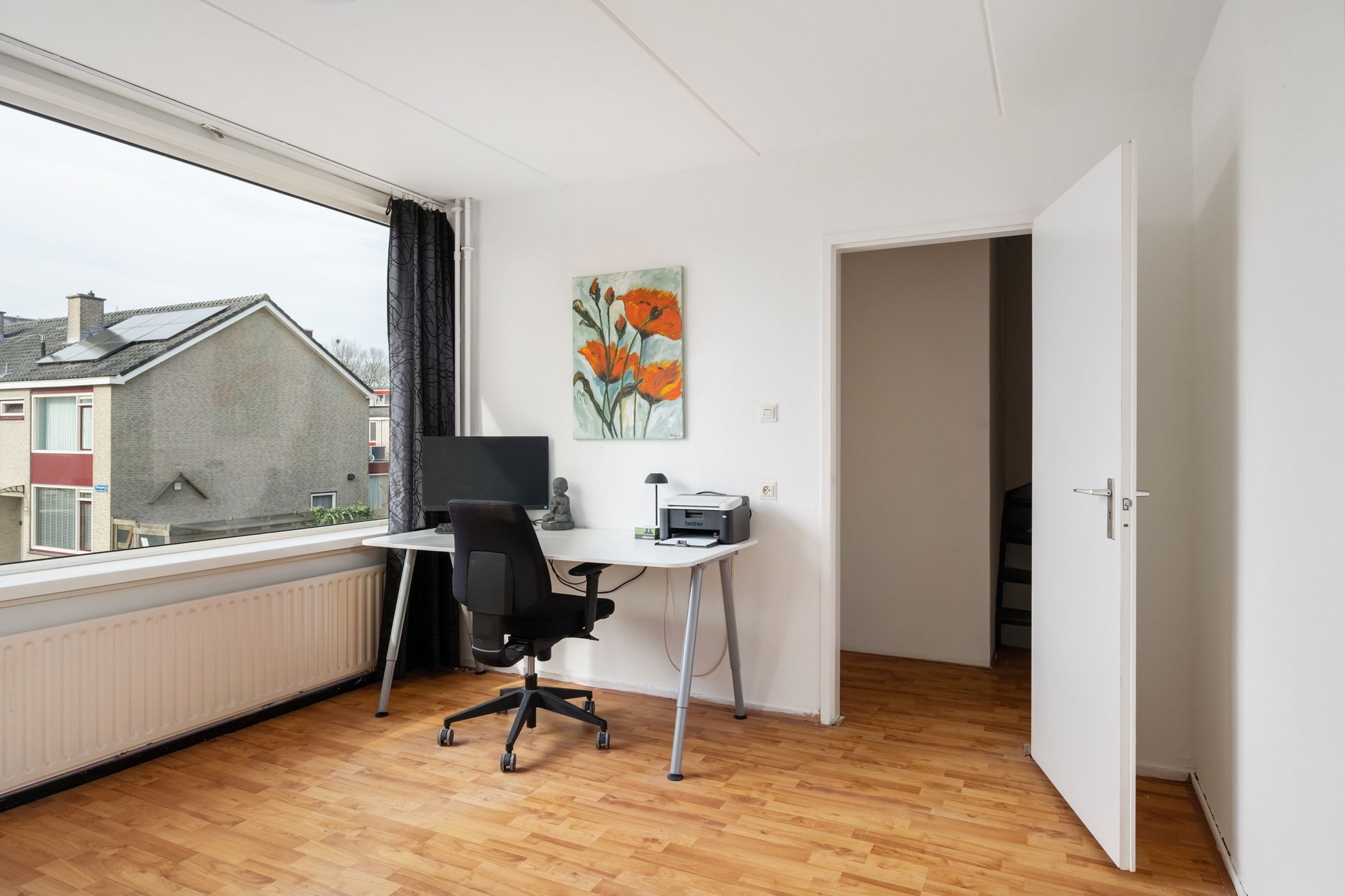 Spacious Family Home with Four Bedrooms and Garden in Hoogvliet Zuid — 21