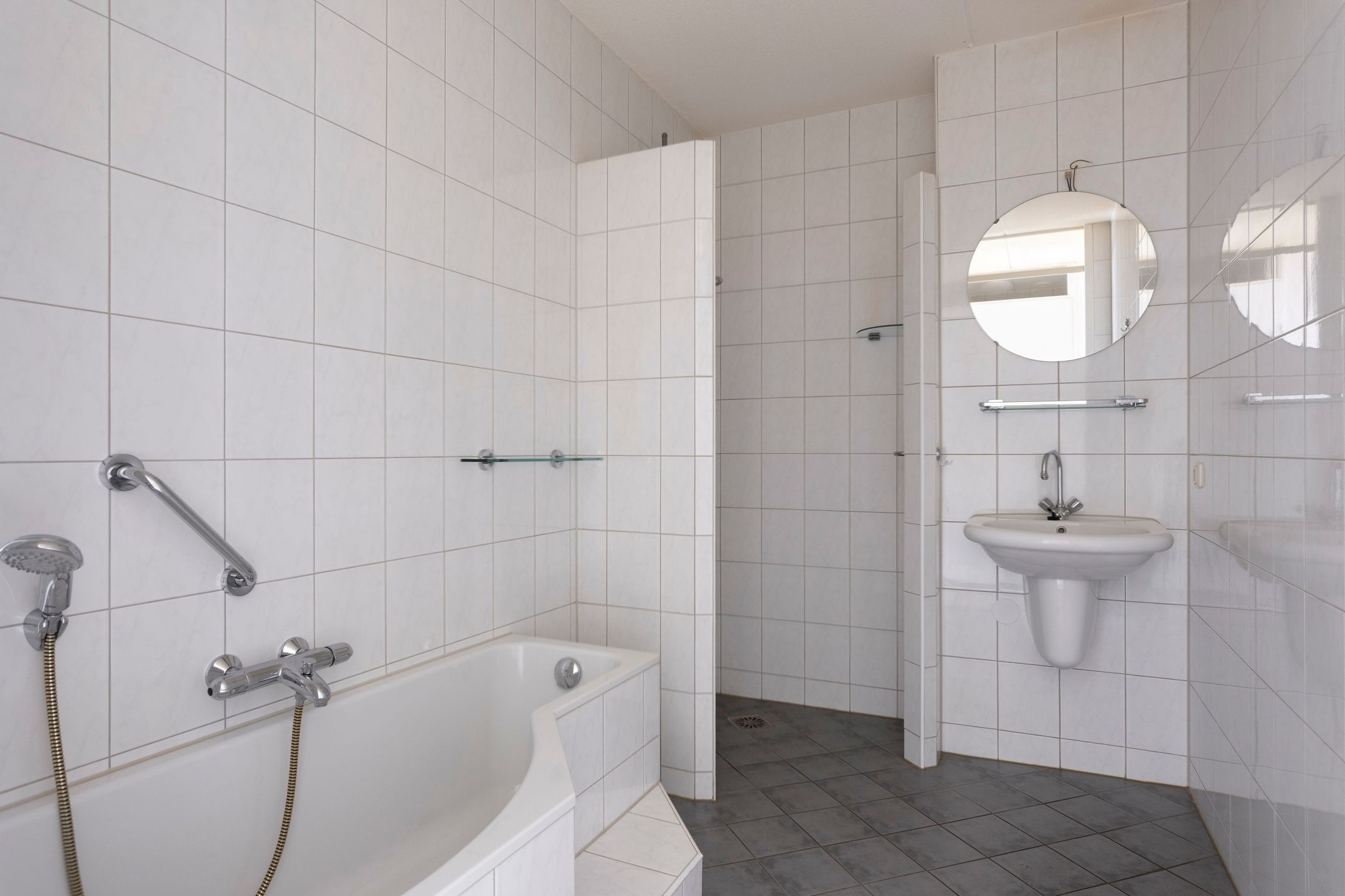 Foto 27 van van Oldenbarneveltplein 8