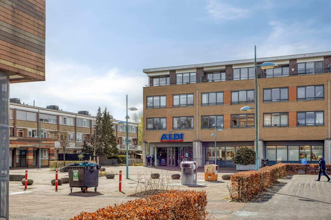 Foto 32 van van Oldenbarneveltplein 8