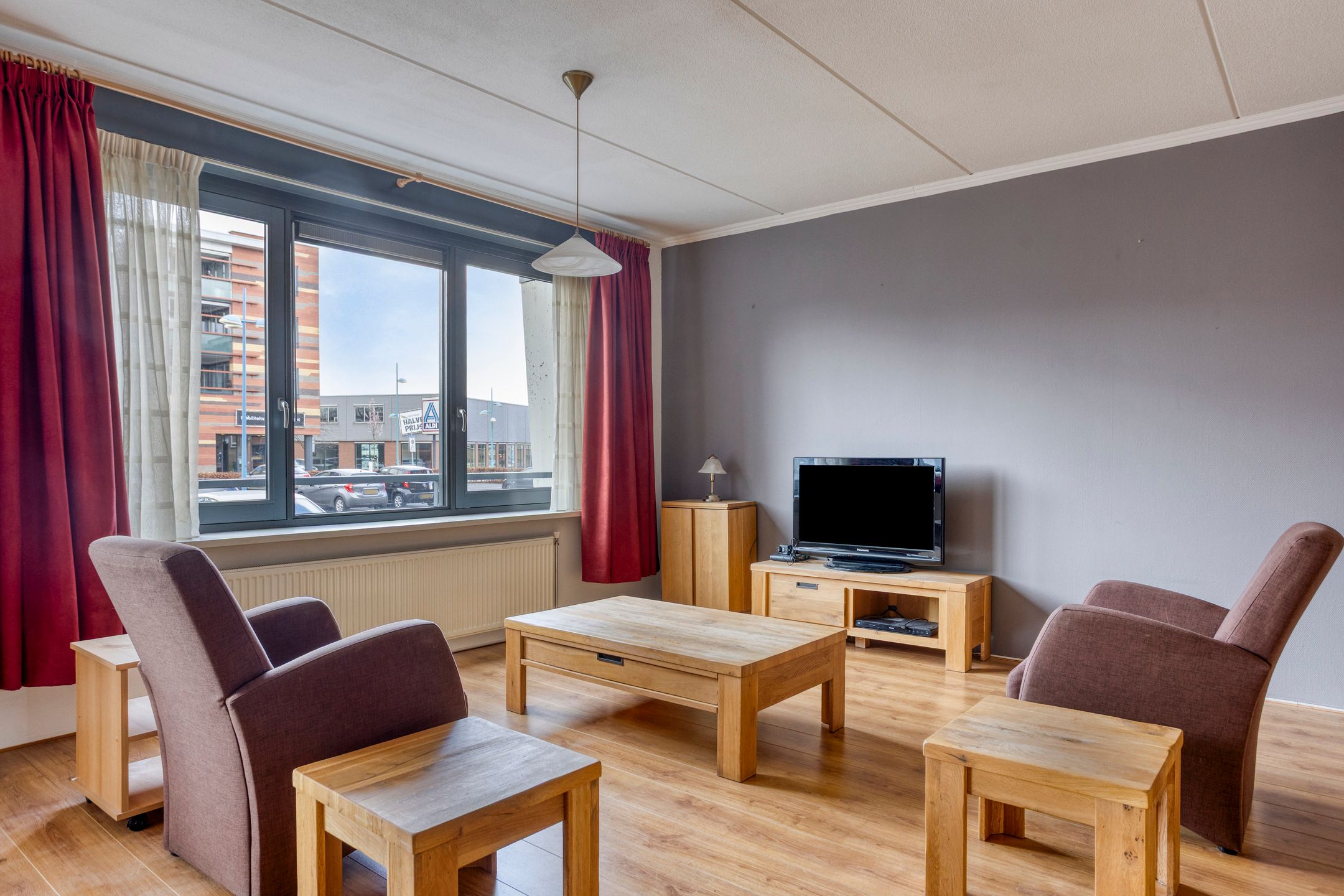 Foto 3 van van Oldenbarneveltplein 8