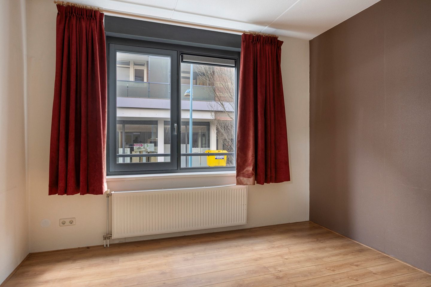 Foto 29 van van Oldenbarneveltplein 8