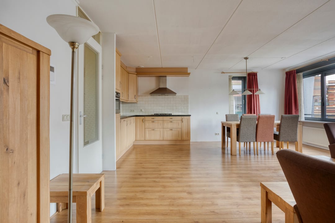 Foto 17 van van Oldenbarneveltplein 8