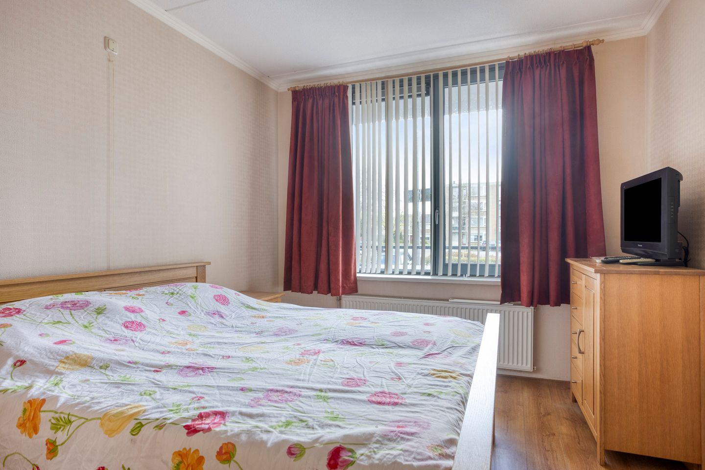 Foto 25 van van Oldenbarneveltplein 8