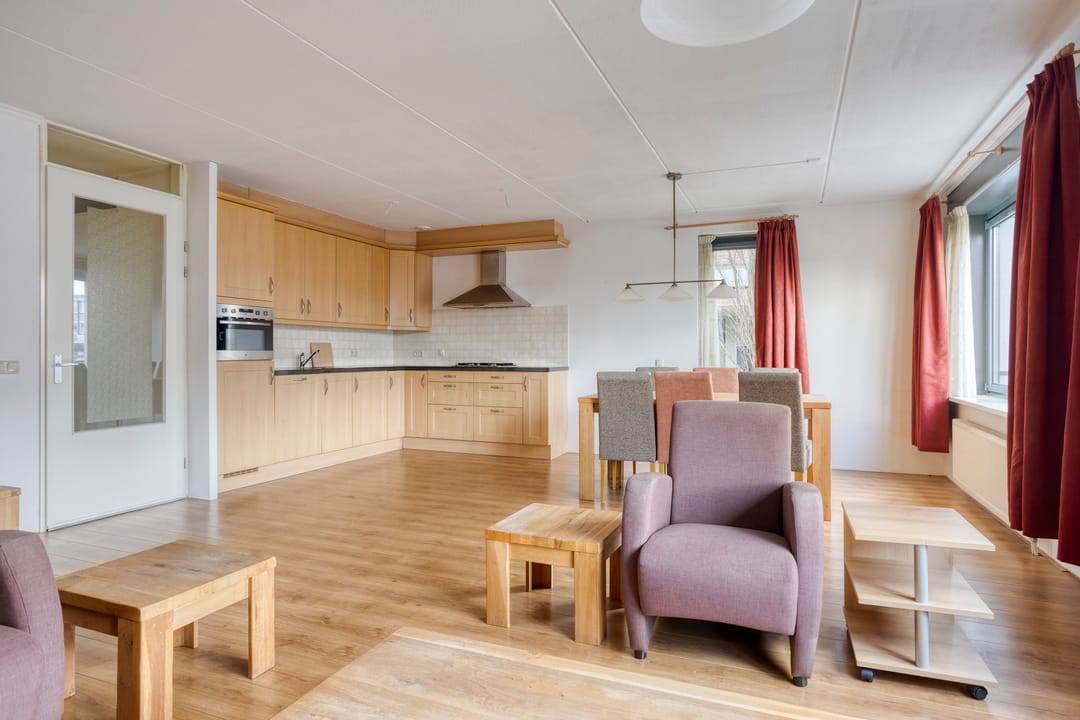 Foto 16 van van Oldenbarneveltplein 8