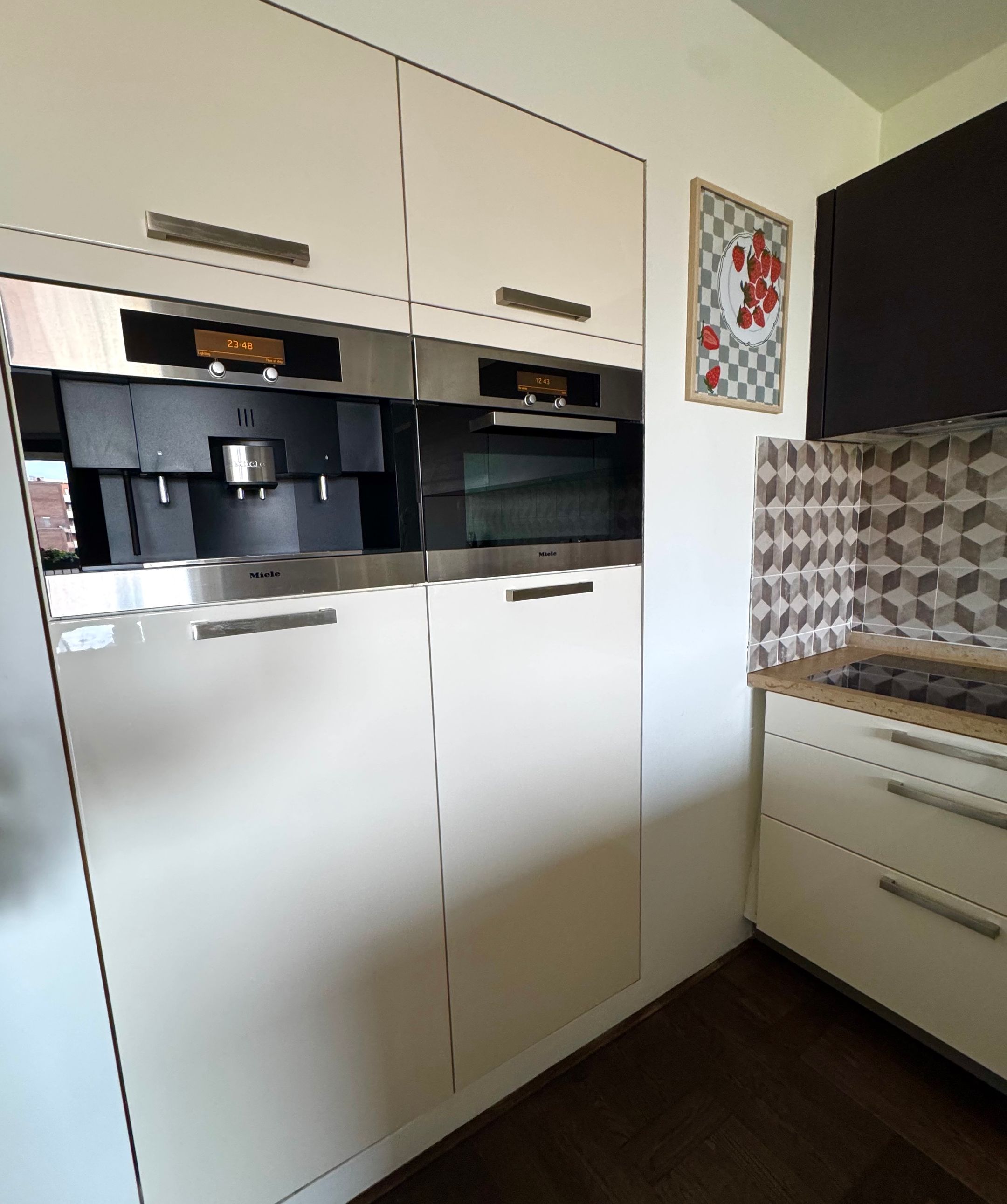 Foto 15 van Johan Huijsenstraat 40