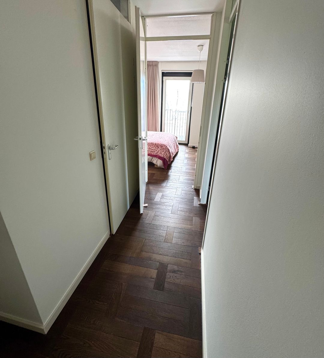 Foto 31 van Johan Huijsenstraat 40