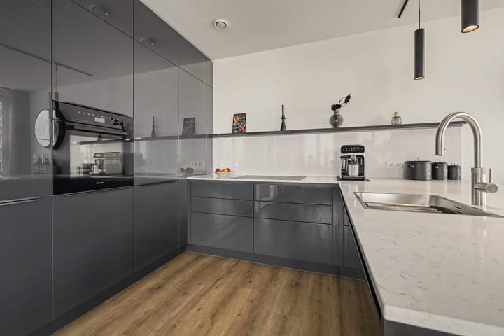 Photo 4 of Maasschriksel 193