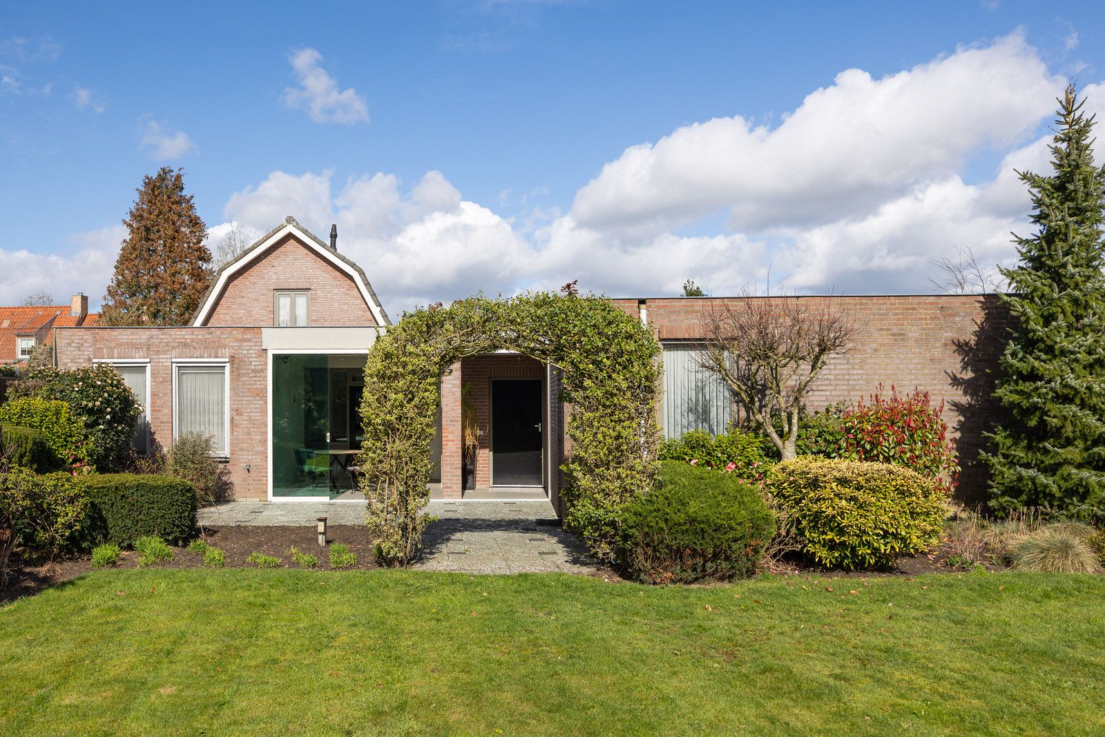 Photo 42 of Armehoefstraat 3