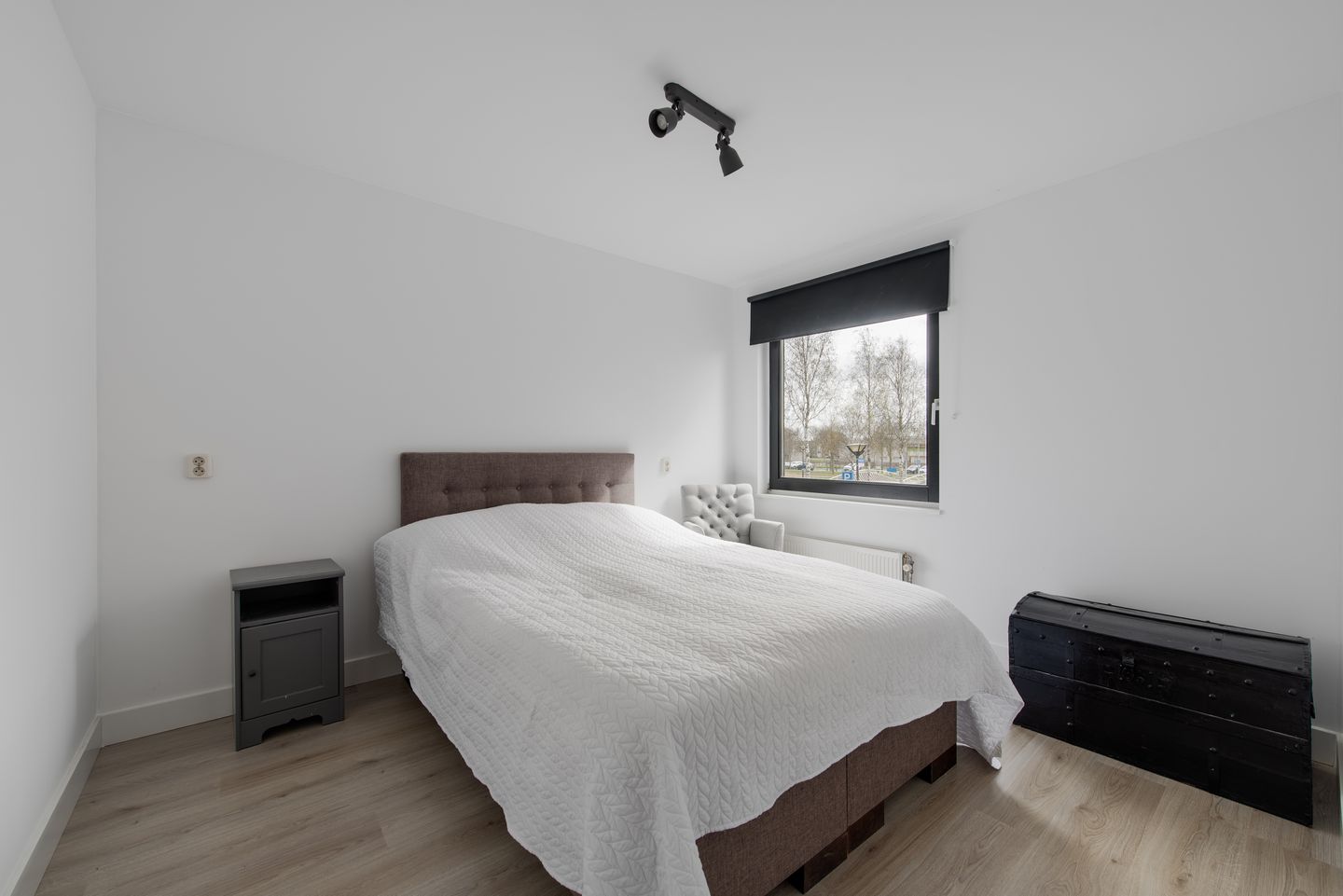 Modernized Family Home with 5 Bedrooms in Child-Friendly Floriande — 19