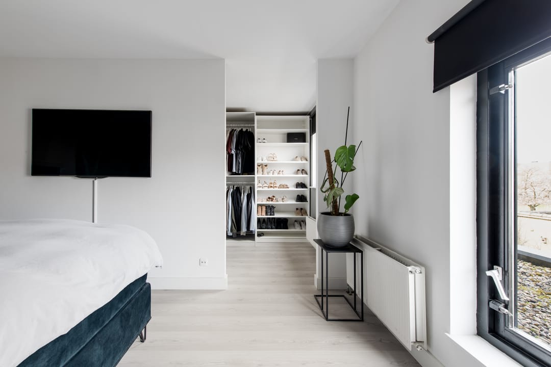 Modernized Family Home with 5 Bedrooms in Child-Friendly Floriande — 17