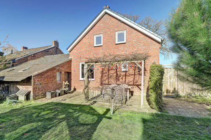 Photo 2 of Heinsbergerweg 58