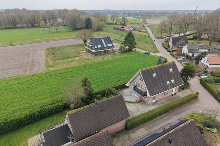 Foto 2 van Veldweg 3