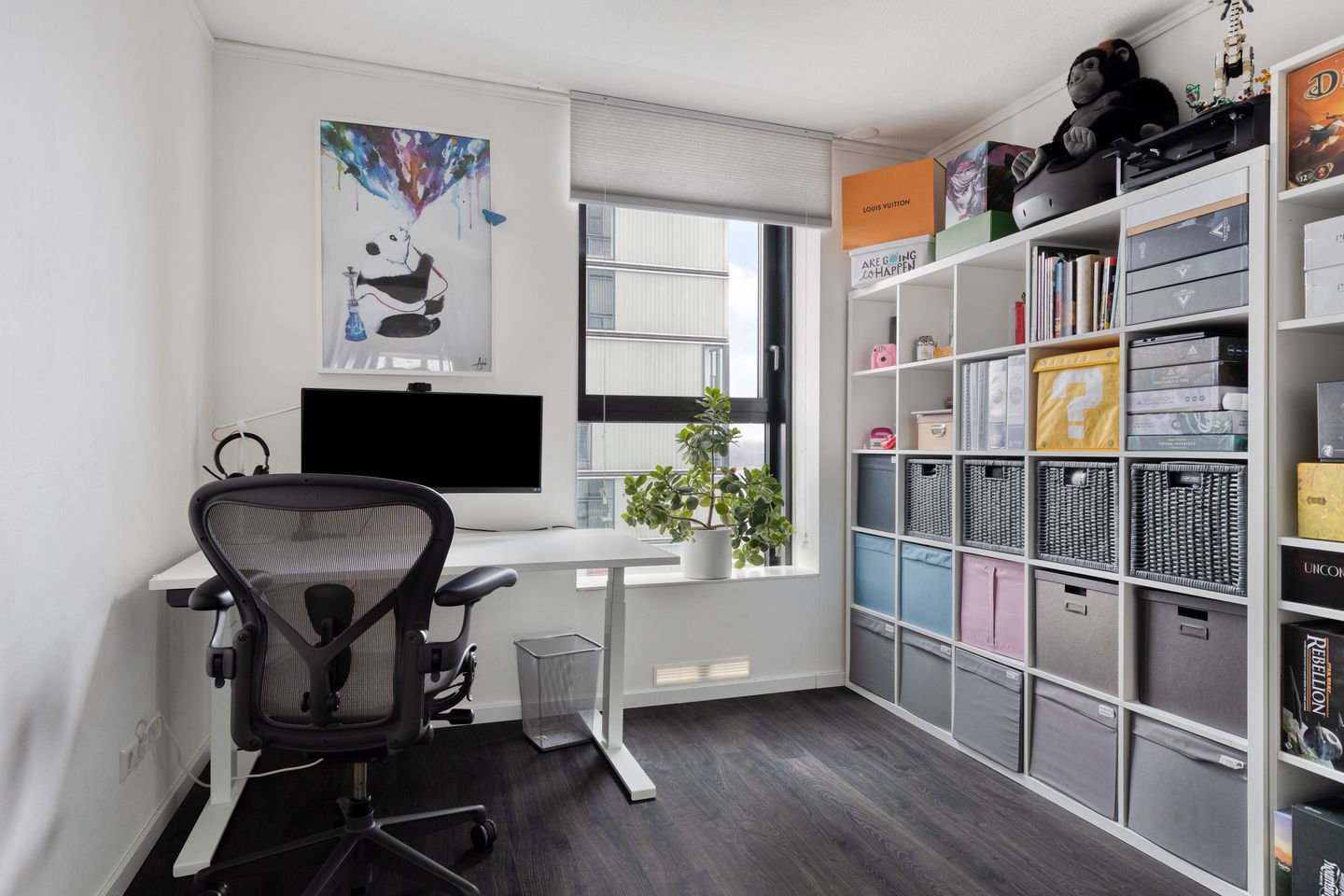 Spacious Apartment with Weerwater View and Private Parking — 14