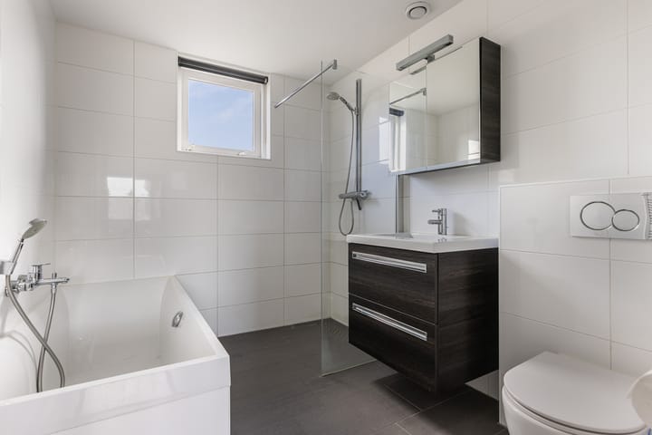 Photo 3 of Mr. P.J. Oudsingel 101