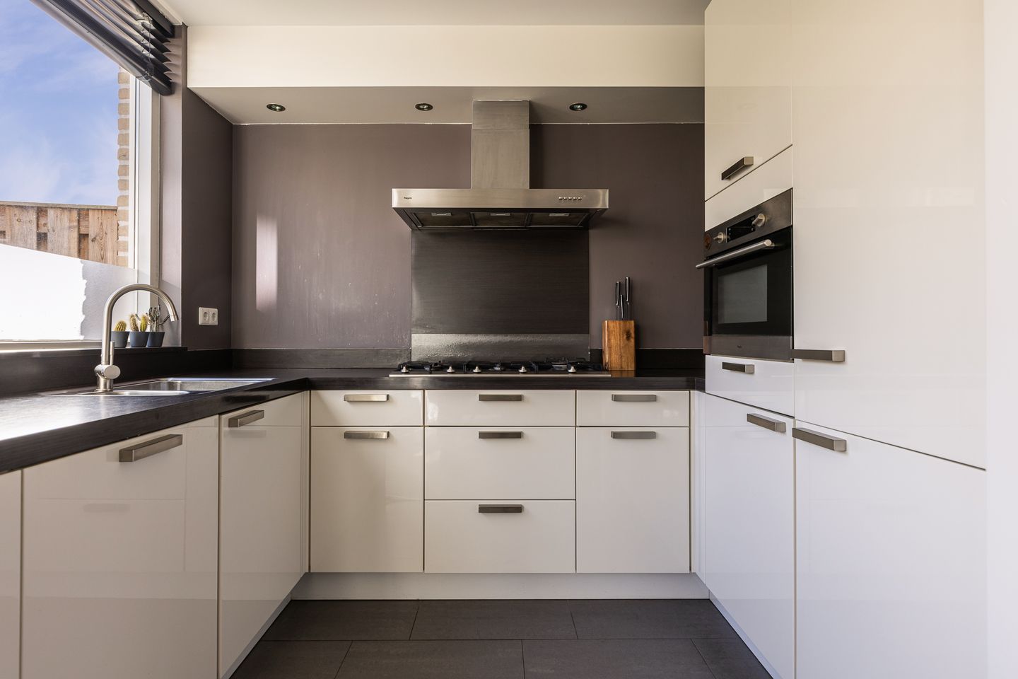 Photo 14 of Mr. P.J. Oudsingel 101