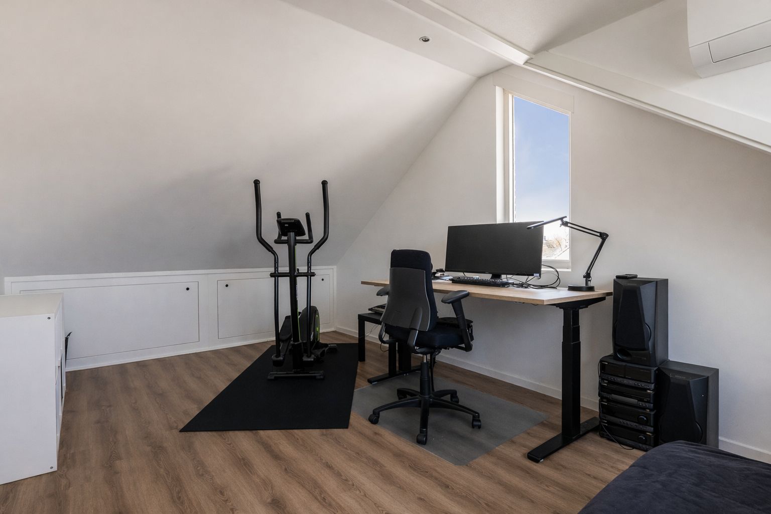 Photo 24 of Mr. P.J. Oudsingel 101