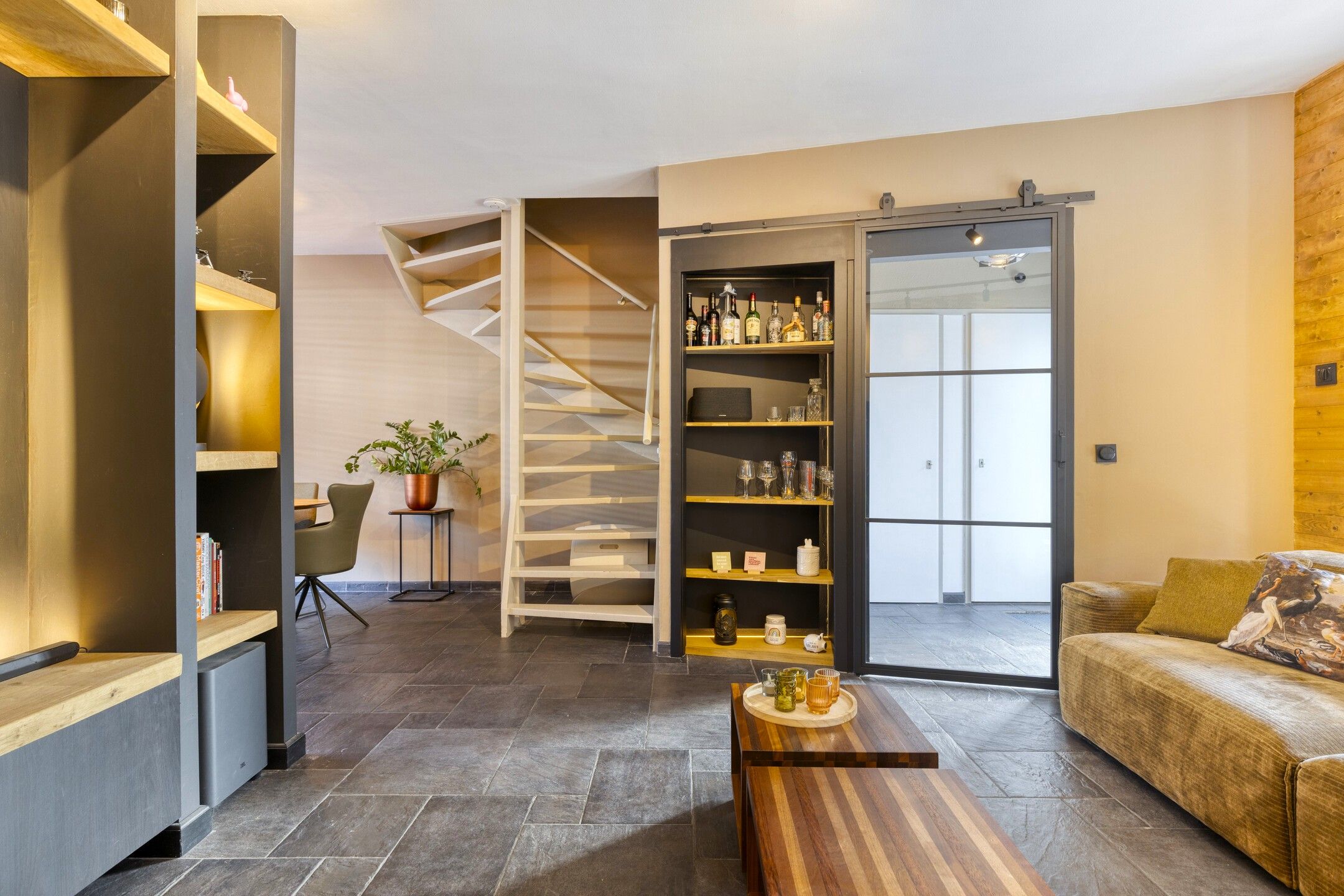 Foto 6 van Daniël Mijtensstraat 1