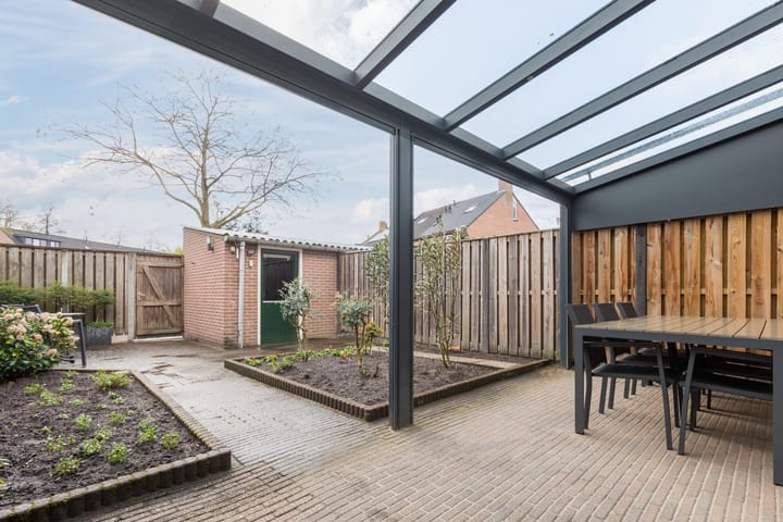 Photo 2 of Zaaren 62