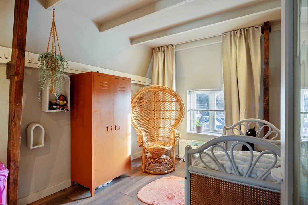 Fully Renovated Dike House with Three Living Levels in Rotterdam-IJsselmonde — 38
