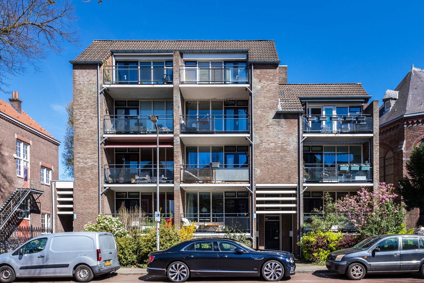 Photo 29 of Prins Hendrikstraat 65