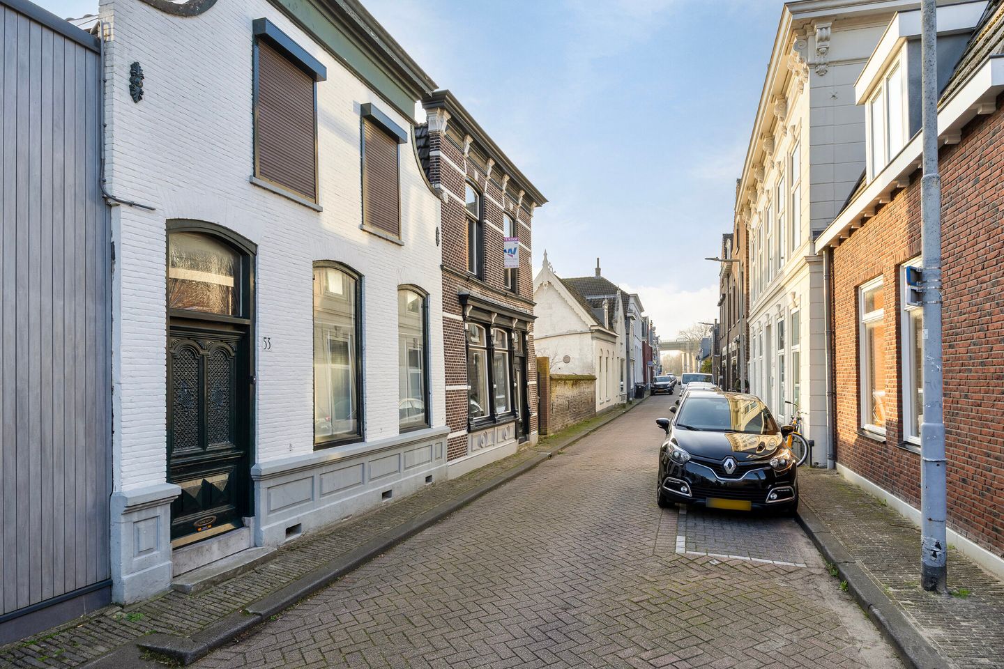 Fully Renovated Dike House with Three Living Levels in Rotterdam-IJsselmonde — 49