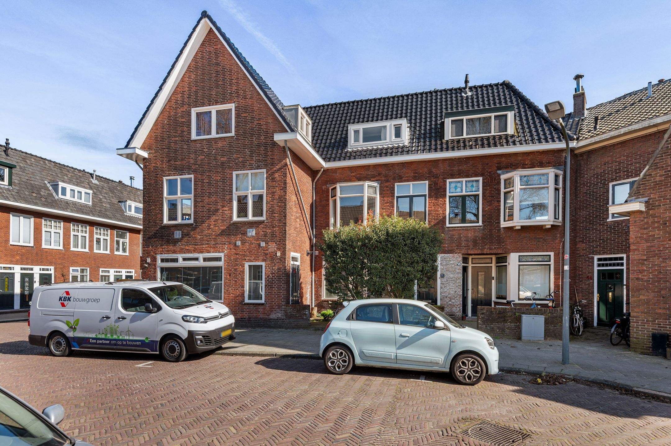 Foto 39 van Van Zeggelenstraat 60