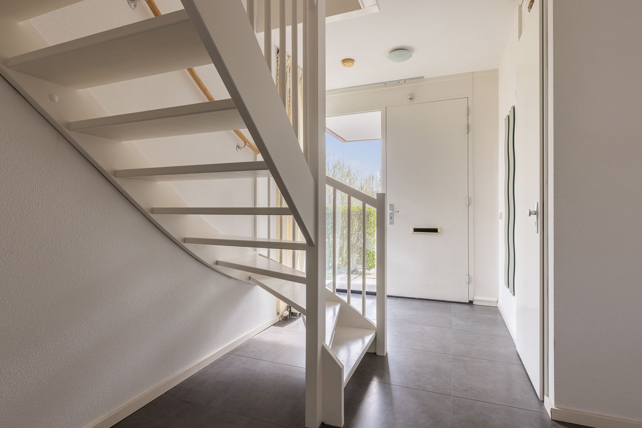 Spacious semi-detached family home with rooftop terrace in green Arnhem neighborhood — 24