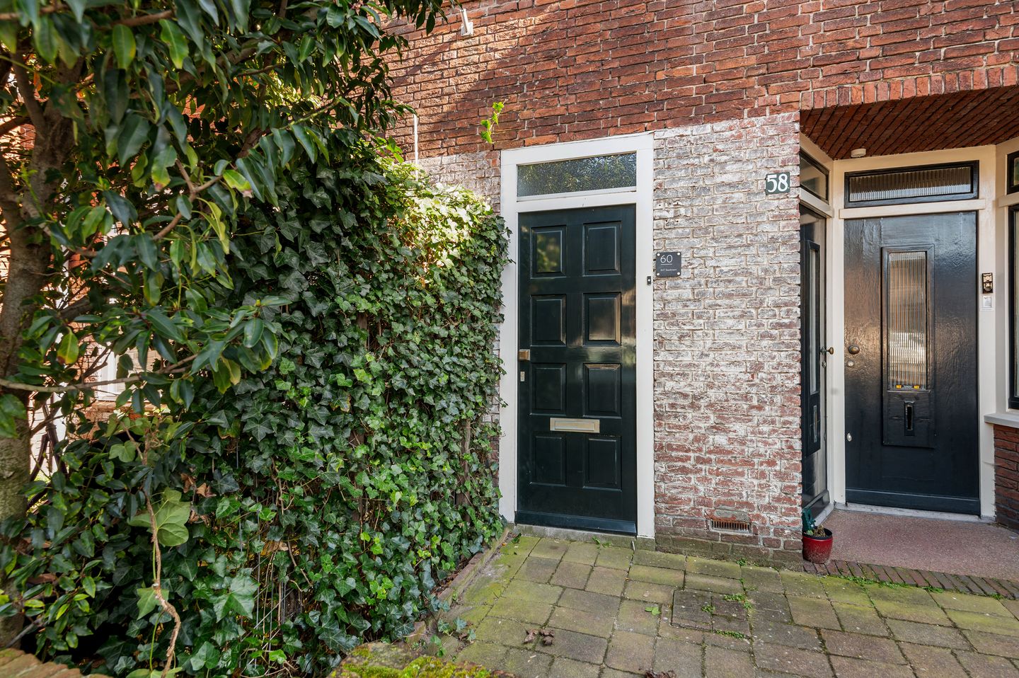 Foto 5 van Van Zeggelenstraat 60