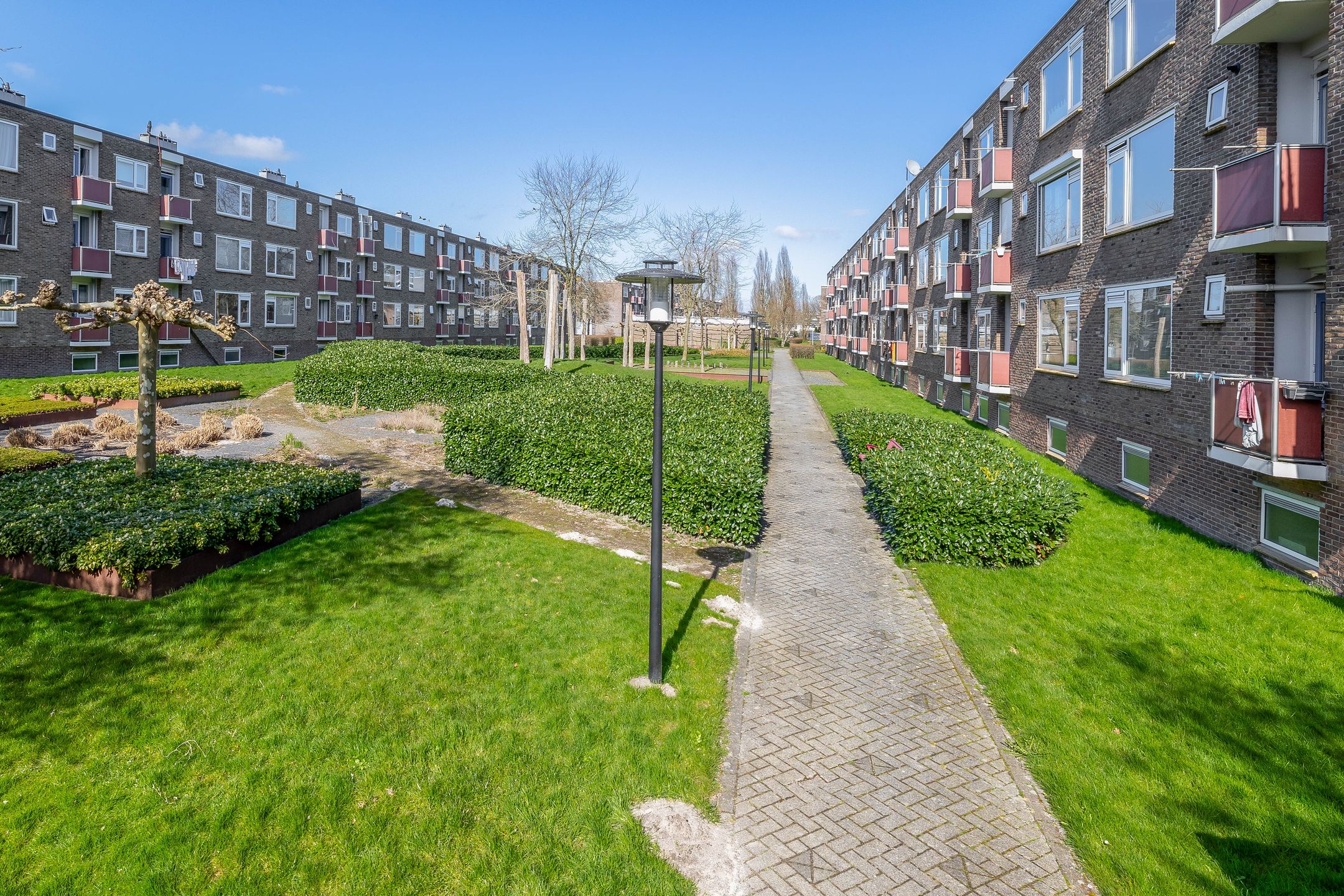 Foto 33 van Madame Curiestraat 215