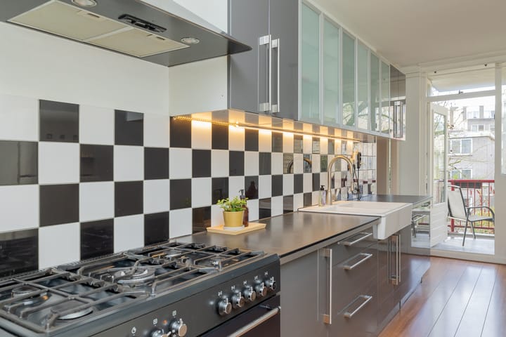 Photo 3 of Haarlemmerweg 83-B