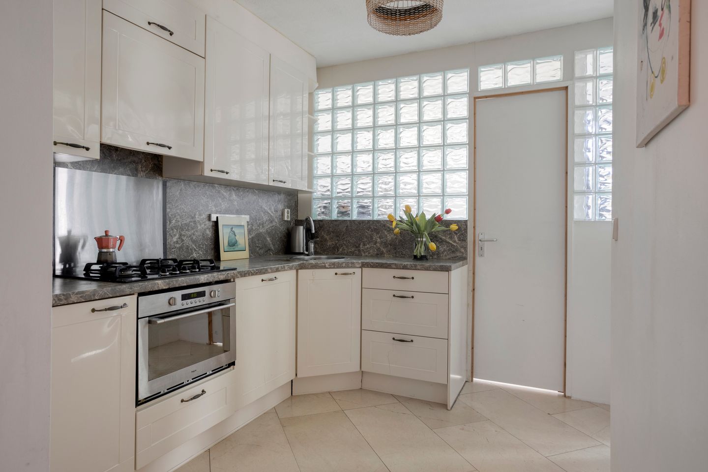 Photo 10 of Nageljongenstraat 1