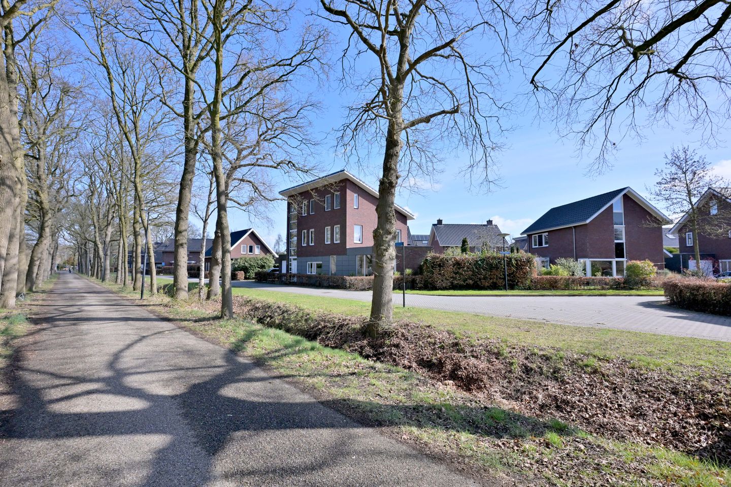 Spacious detached family home with energy label A in Deventer Spikvoorde — 55