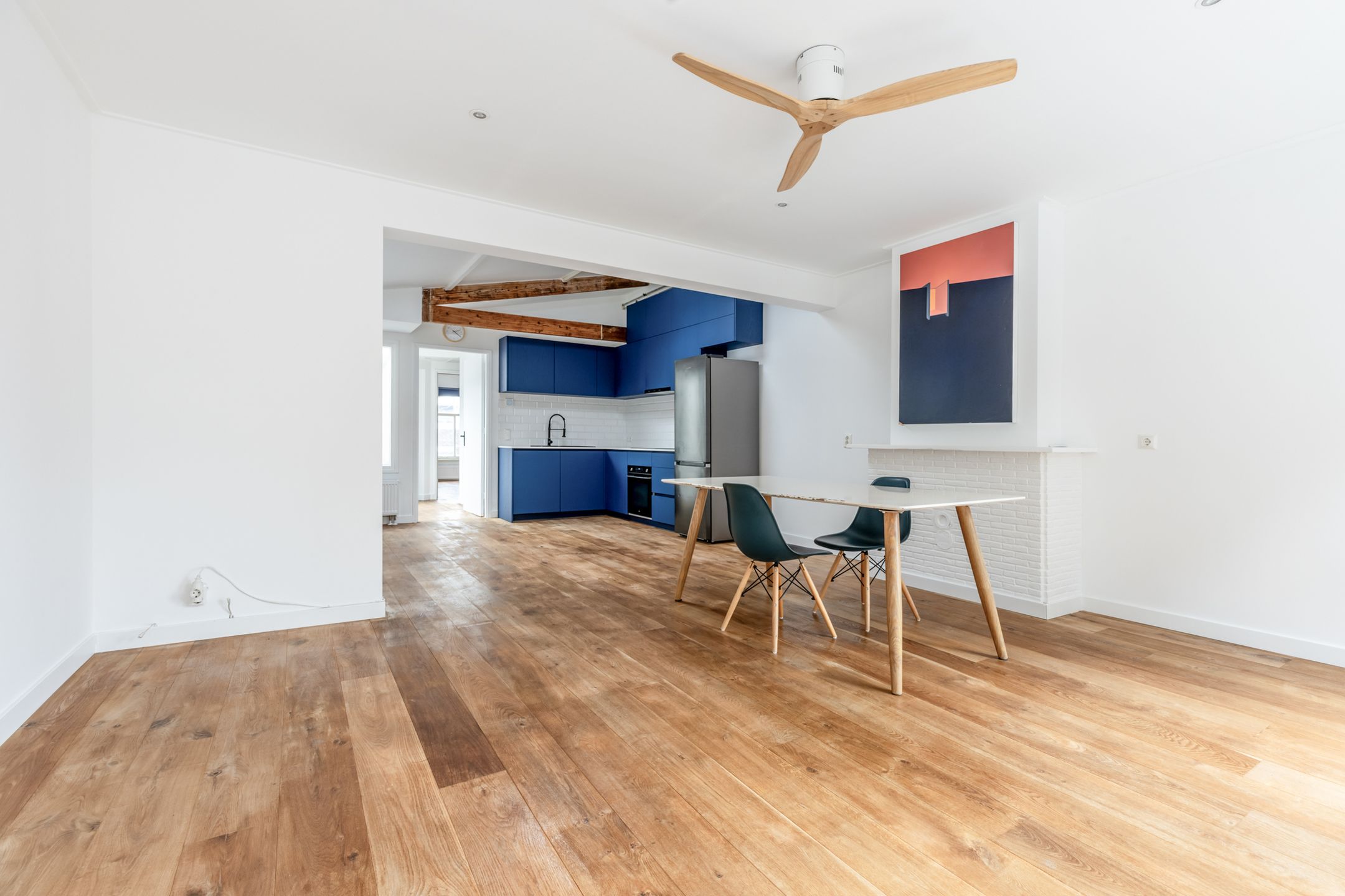 Stylish and Bright Apartment with Iconic Church View in Historic Haarlem Center — 15