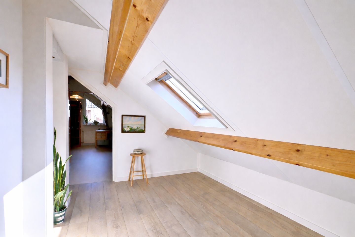 Spacious detached family home with energy label A in Deventer Spikvoorde — 34