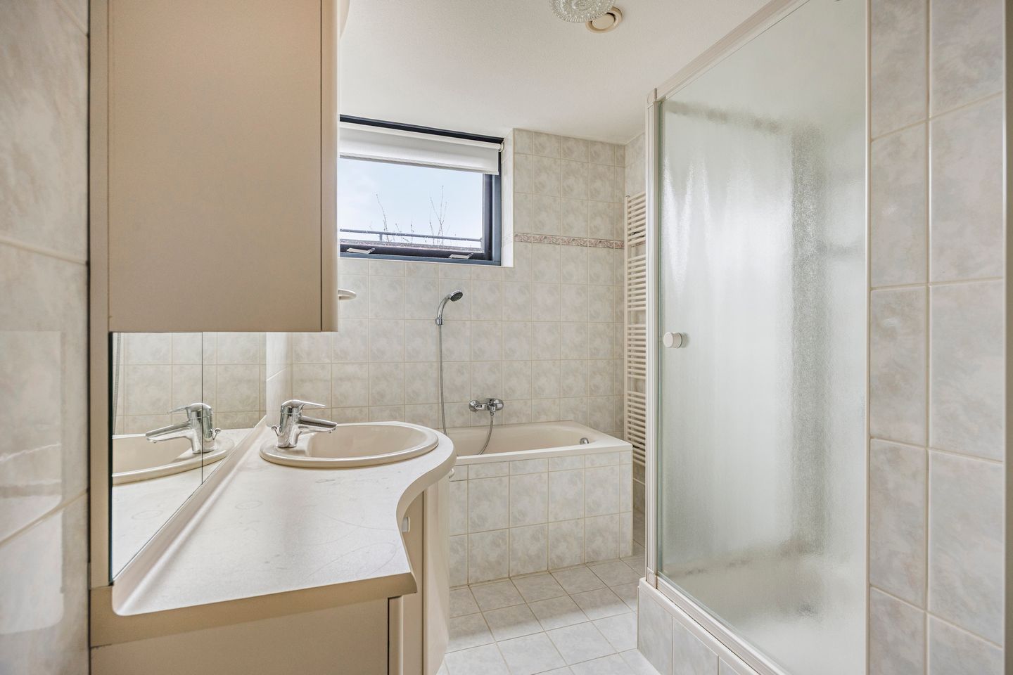 Foto 20 van Goudenregenzoom 184