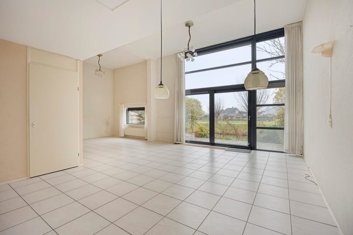 Foto 3 van Goudenregenzoom 184