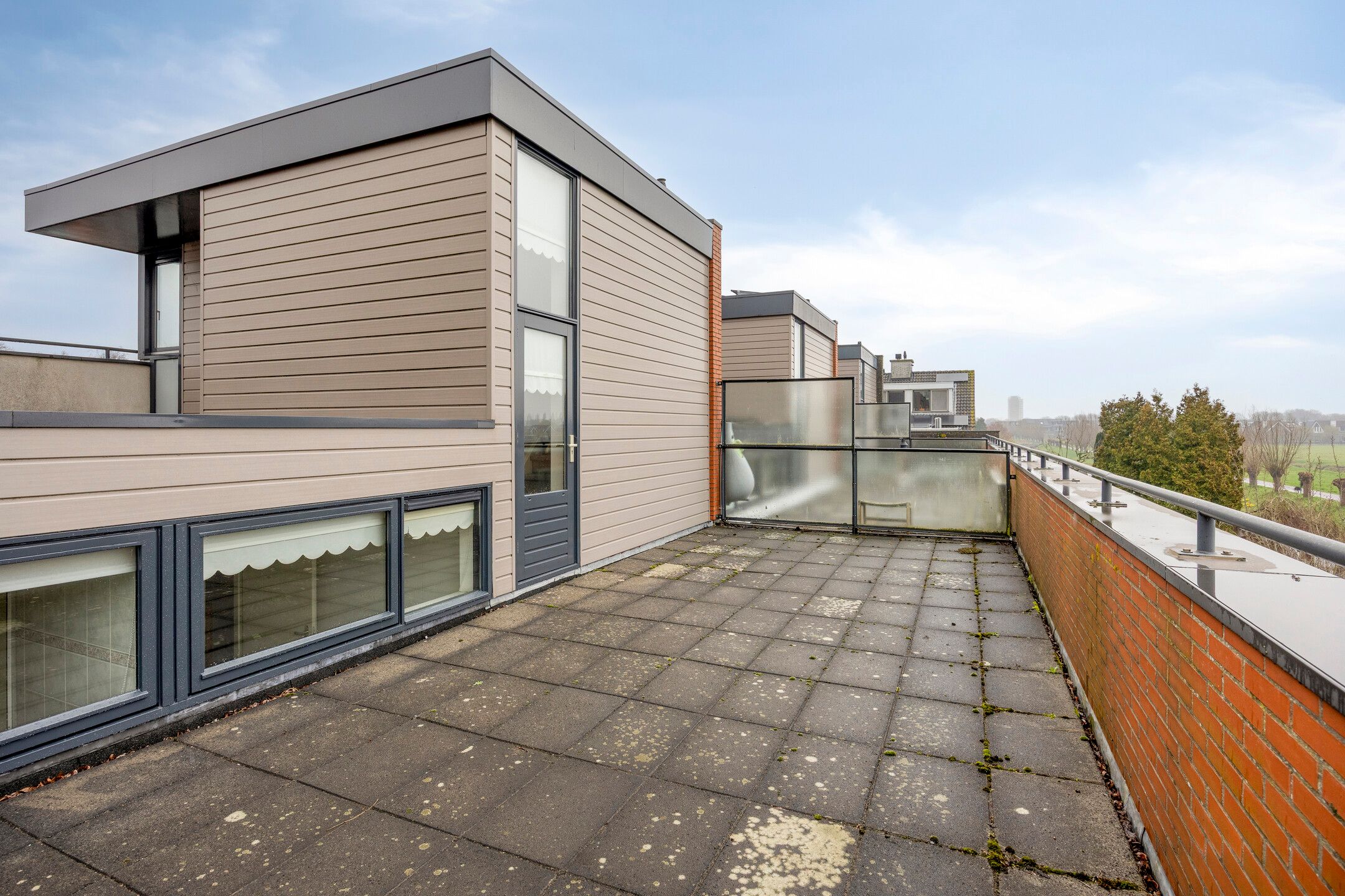 Foto 9 van Goudenregenzoom 184