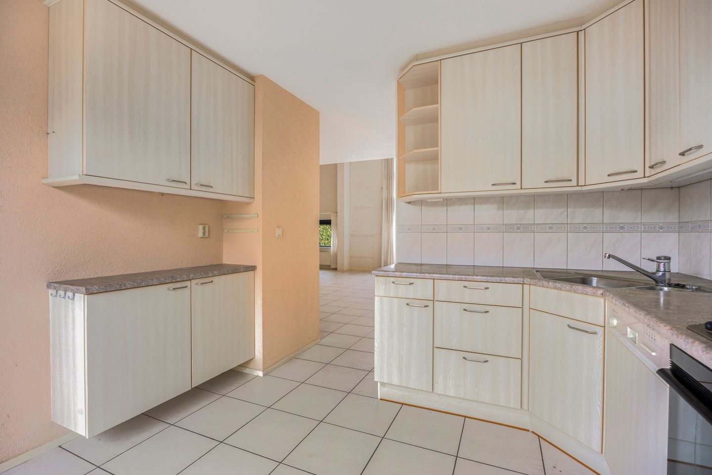 Foto 14 van Goudenregenzoom 184