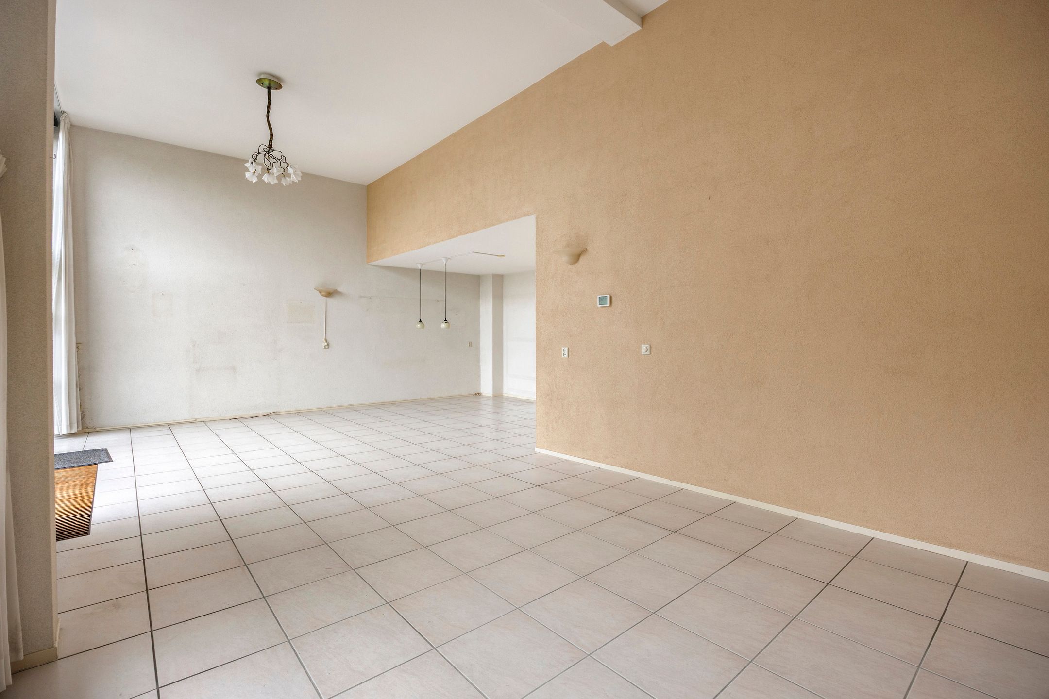 Foto 12 van Goudenregenzoom 184