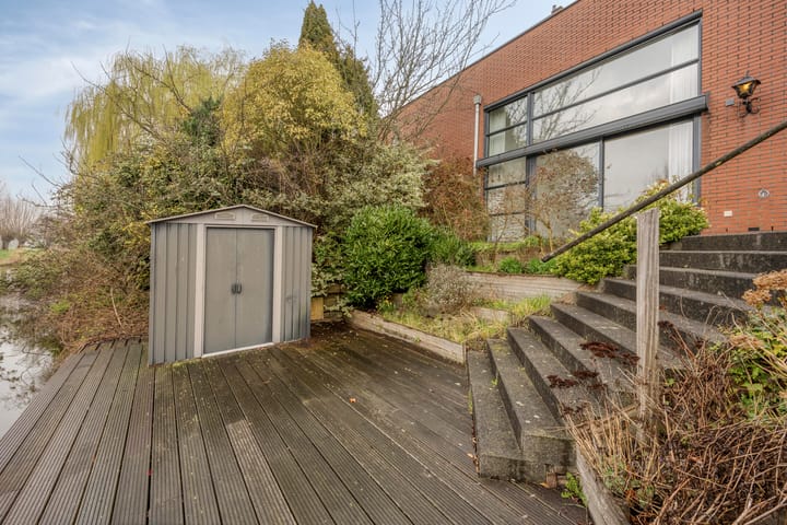 Foto 4 van Goudenregenzoom 184